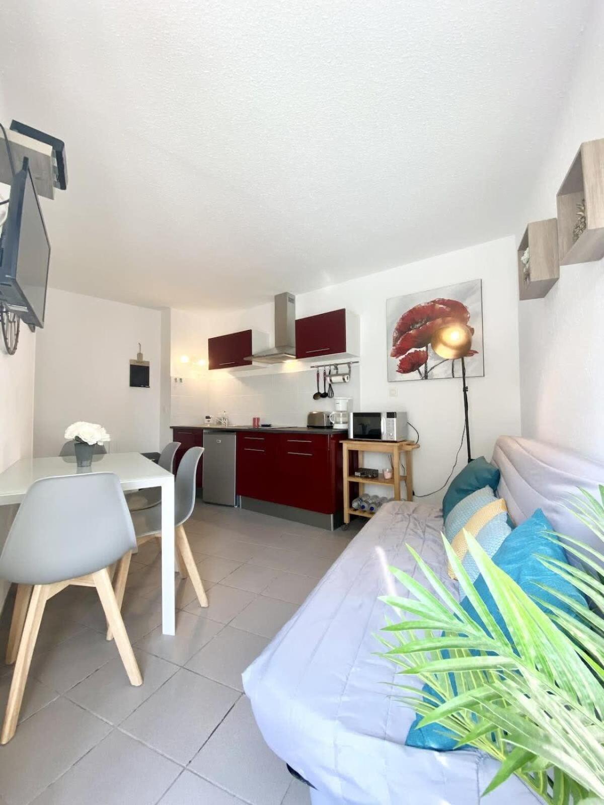 Maisonnette Ultra Cosy Bord De Terrasse Holiday home *